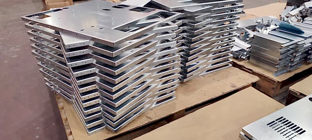 Sheet metal fabrication tolerance